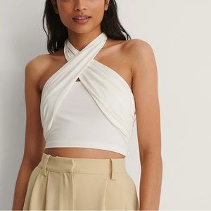 Crossover Halter-neck Top